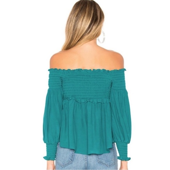 For Love & Lemons × Revolve Off The Shoulder Smocked Blouse in Emerald Size S - Picture 4 of 12
